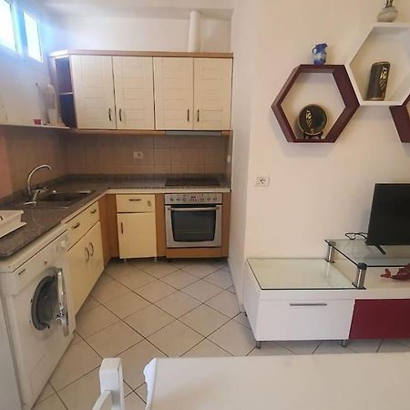 Rose'S Apartment Саранда Экстерьер фото